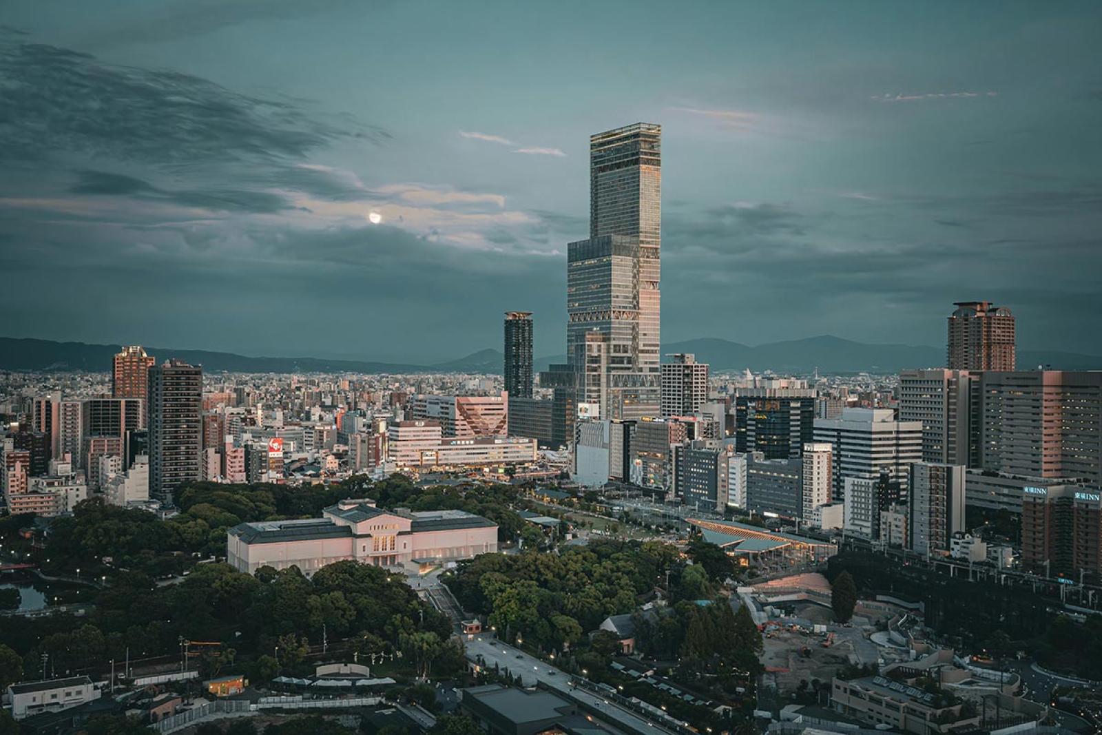 Evening skyline view of Abeno Harukas in Osaka